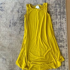 Mustard sleeveless dress